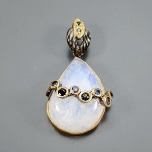 Pendant 24CT Natural Moonstone with Sapphire Accents 925